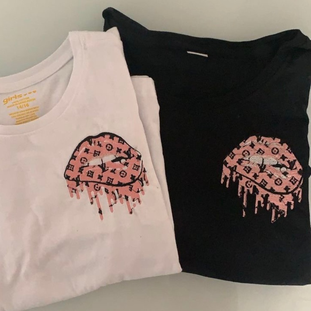 Louis Vuitton customized embroidered T-shirt size small.